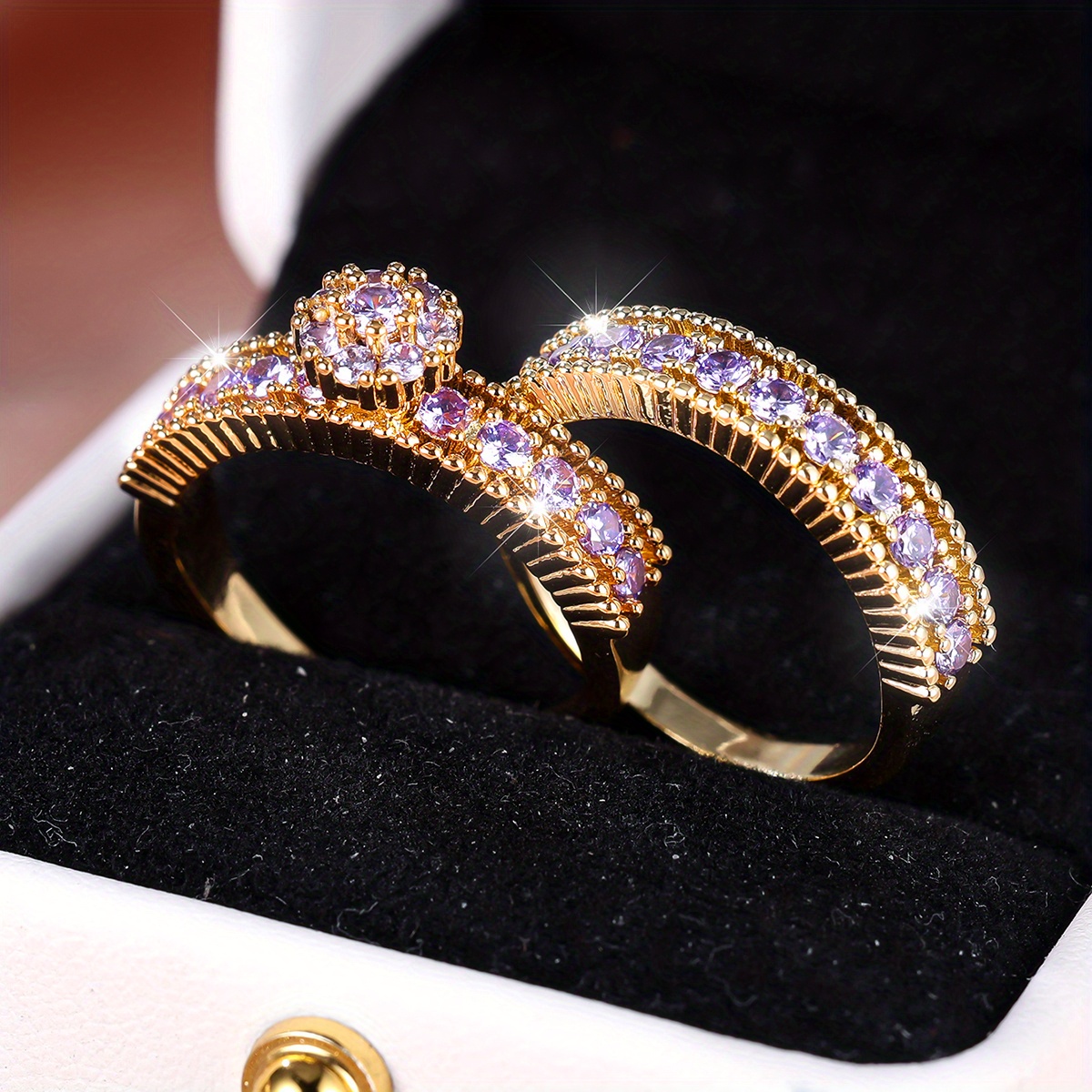 Set of 2 Luxury Golden Stackable Rings with Purple Stones